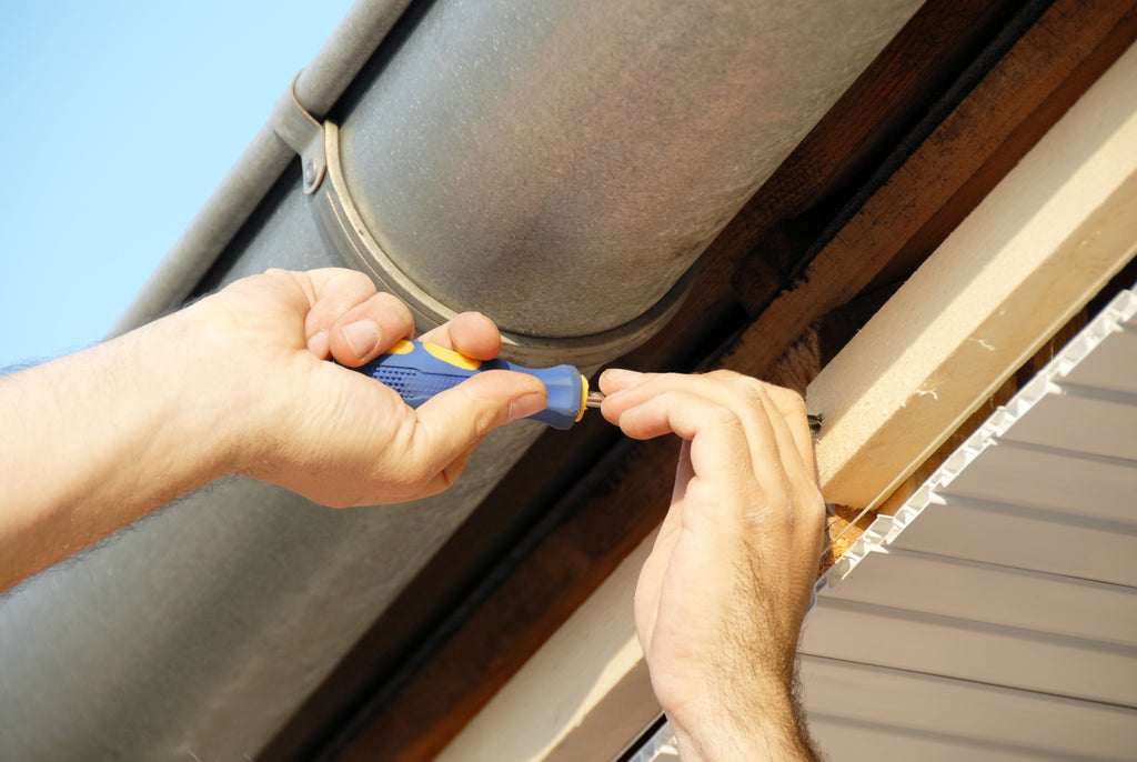 6 Roof Maintenance Tips for Summer Months